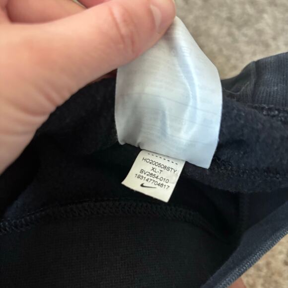 Nike Club Fleece Men's Pullover Hoodie Sz XL Black Athleisure - Picture 10 of 10